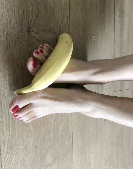 张开腿用舌头满足你_BD英语在线观看