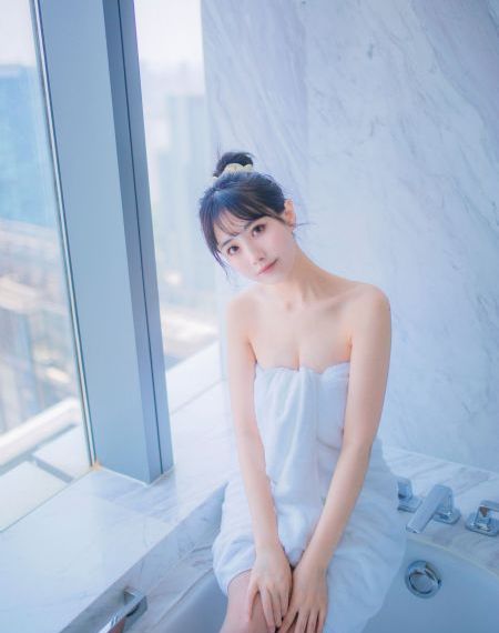 亚洲精品无码久久千人_720最新电影在线观看