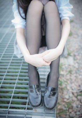再深一点我下面好爽视频_DVD日韩免费观看