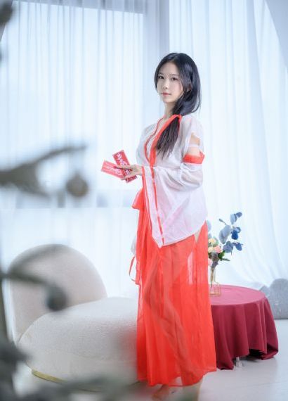 成人夜间小视频在线观看_720电影在线观看