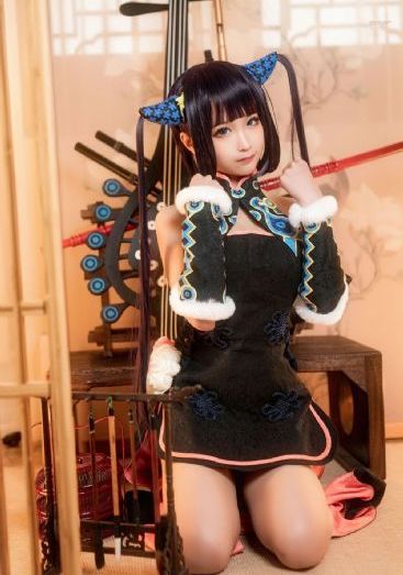 性饥渴少妇裸体玩麻将_4K免费观看电视剧