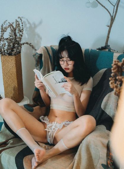 美容院做私密护理为啥用避孕套呢_超清高清完整版播放