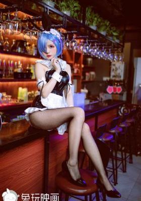 气质美女酒店黑人3p_DVD免费观看视频
