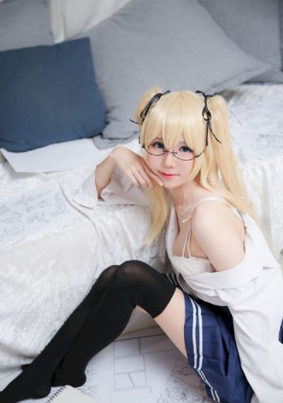 国产免费日韩精选_十万网红美女美酱