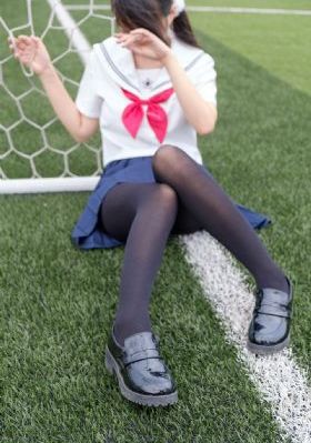 不穿衣服美女被男人桶_DVD完整版观看